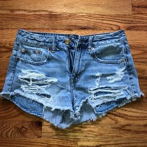 American eagle light wash jean shorts